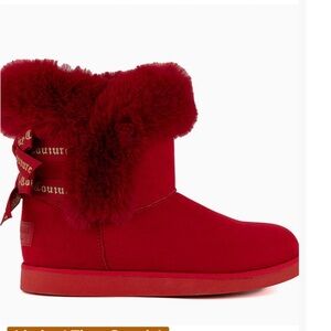 Juicy Couture Red Winter Boots with Fur Trim